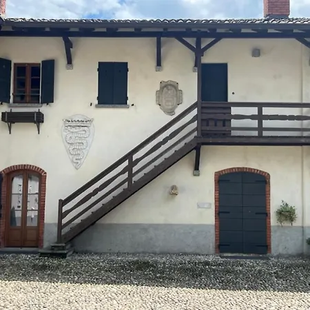 Borgo Del 1700- 5 Posti Letto E Patio דירה