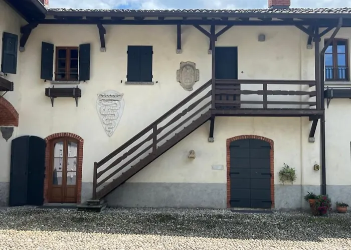 Borgo Del 1700- 5 Posti Letto E Patio דירה