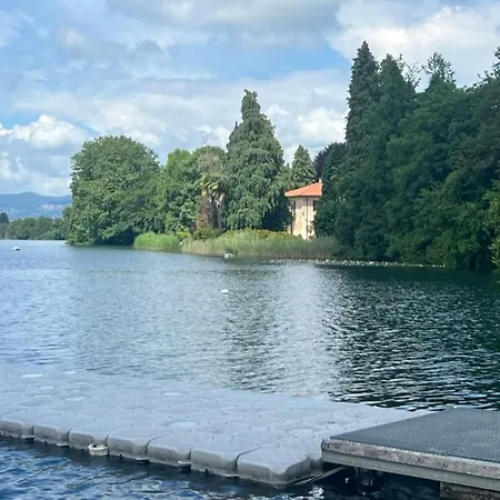 Quiet Lake Monate Apartment In Private 3-Hectare Park شقة