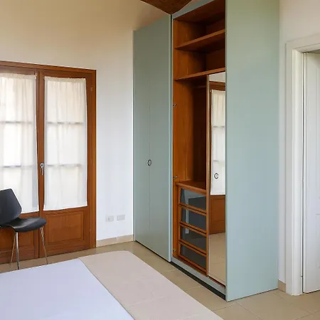 Borgo Del 1700- 5 Posti Letto E Patio * Travedona